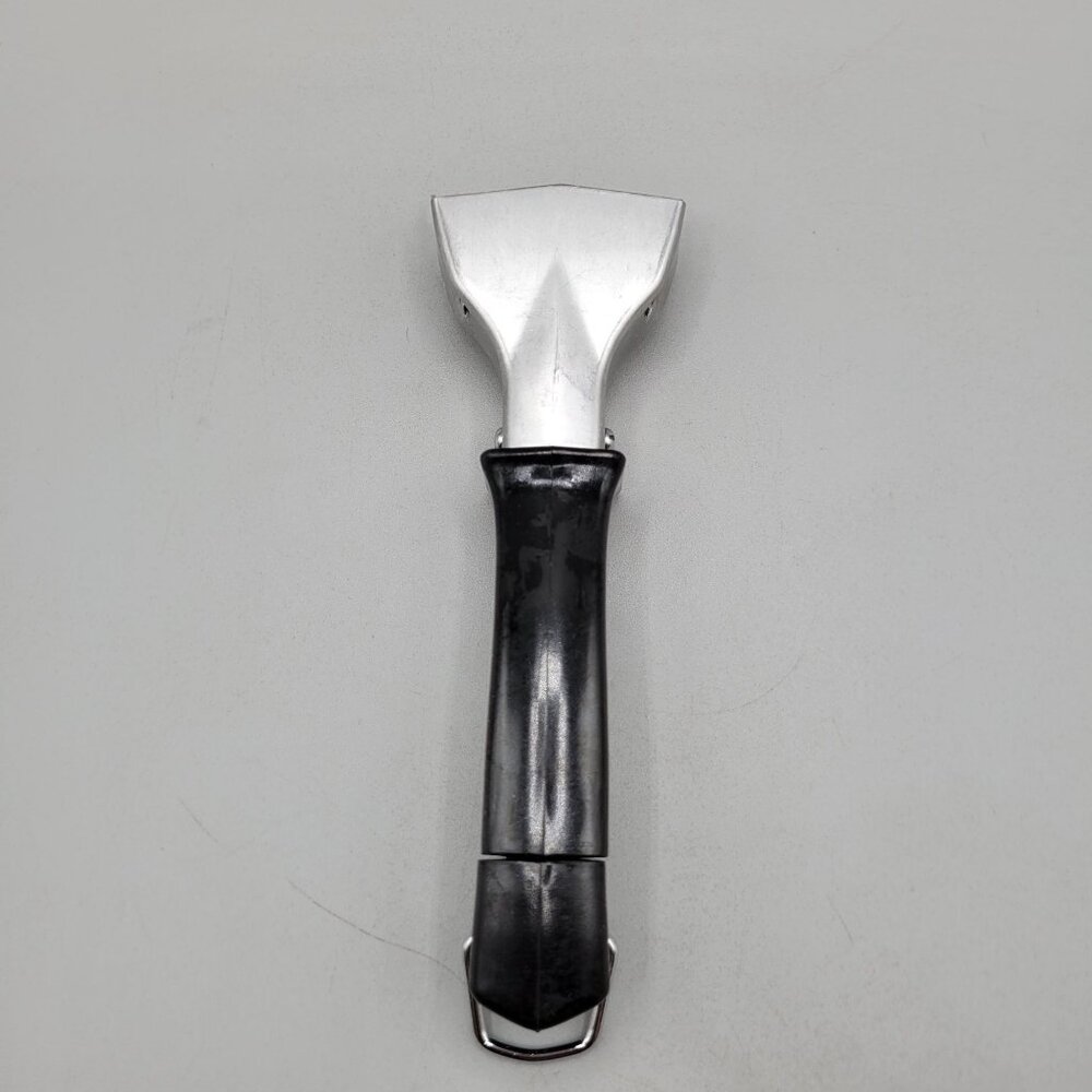 Corning Ware Clamp On Detachable Twist Close Handle